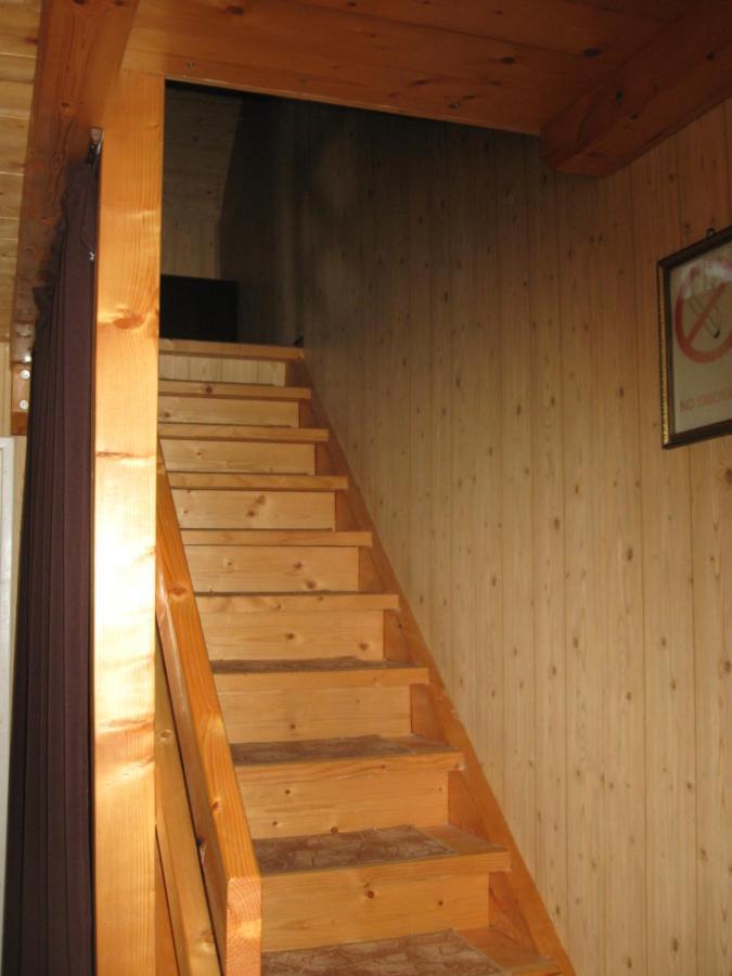 Podina Guest House Poiana Horea Exteriör bild