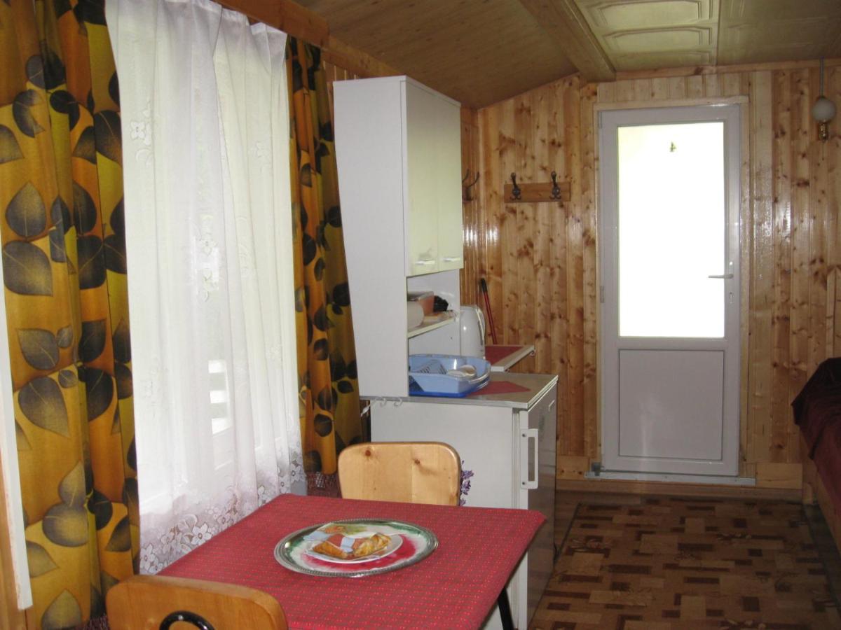 Podina Guest House Poiana Horea Exteriör bild